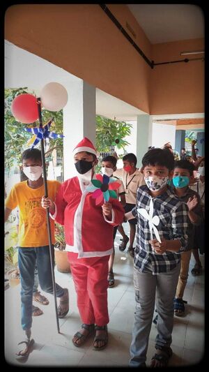 21706 christmas 1.jpeg