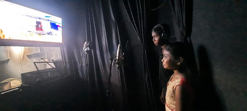 പ്രമാണം:26009sound recording02.jpg