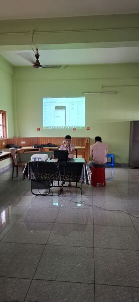 പ്രമാണം:28027 Graphics 1.jpg