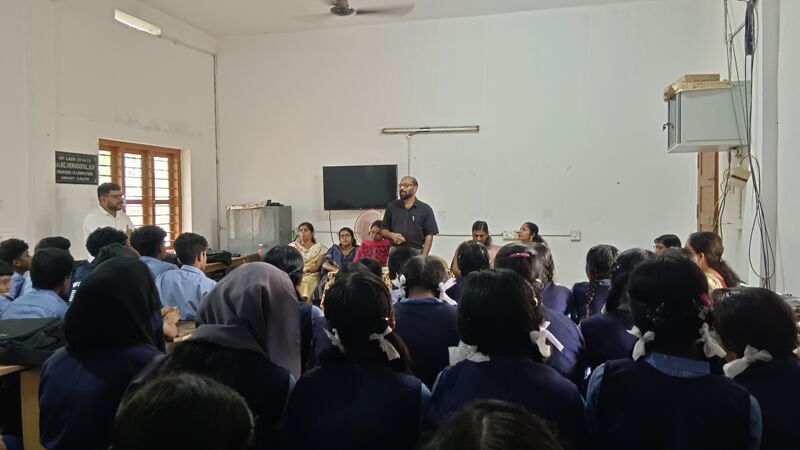 പ്രമാണം:35036 SCIENCE CLUB INAUGURATION 2025-3.jpg