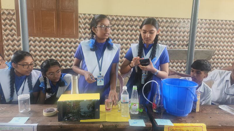 പ്രമാണം:35052 sc fair 2425 10.jpg