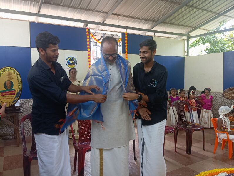 പ്രമാണം:42069 onam2509.jpg