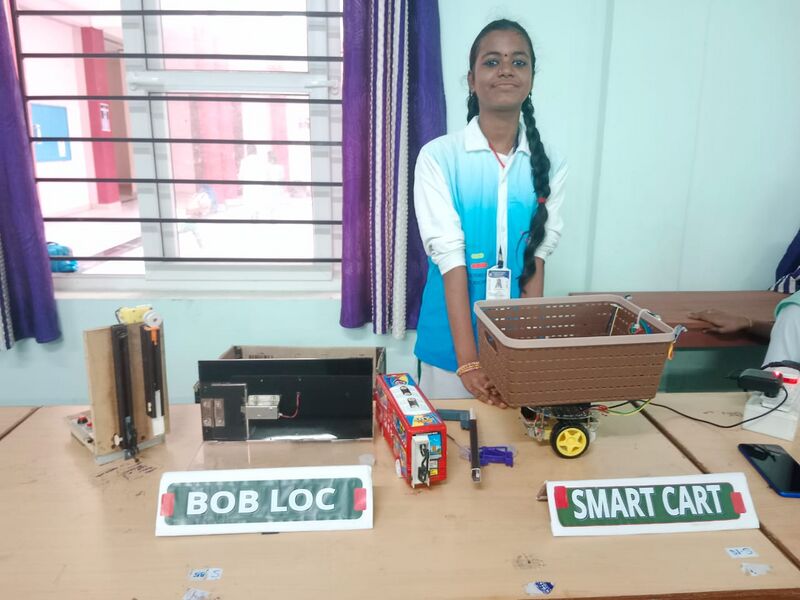 പ്രമാണം:43085 robo8.jpeg