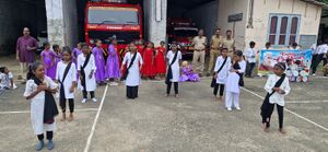 44223 shishu 25 skit.jpg