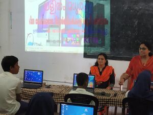 47110 Little kites.jpeg