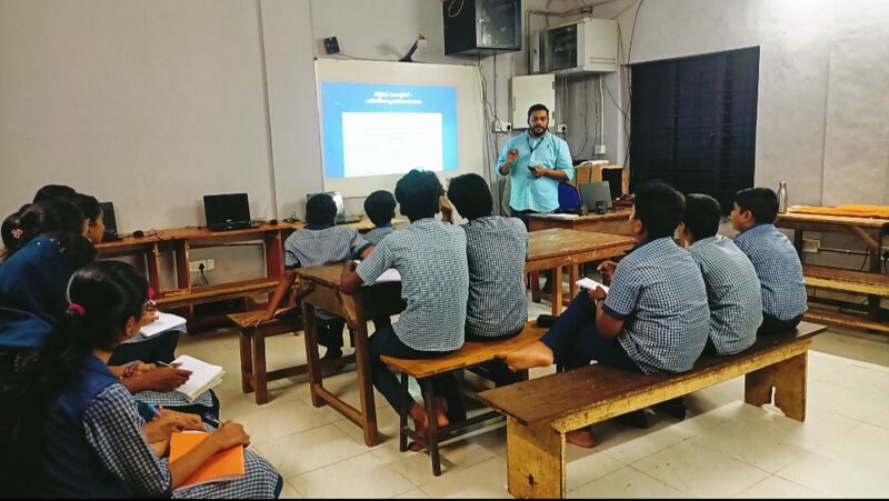 പ്രമാണം:LK Preliminary Camp.jpg