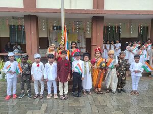 School 22233 independenceday.jpg