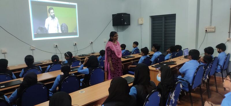 പ്രമാണം:11453 sathyamevajayathe4.jpeg