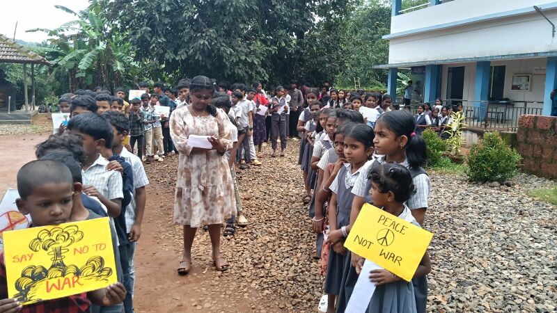 പ്രമാണം:12052 kgd hiroshima 1.jpeg