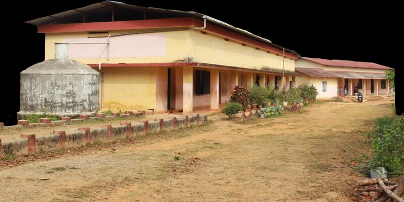 പ്രമാണം:14838 schoolphoto 1.jpeg