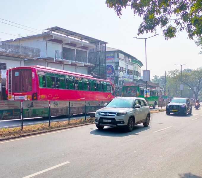 പ്രമാണം:17059 road2.jpg