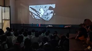 19528 Chandrayan lauch live in smart class.jpg