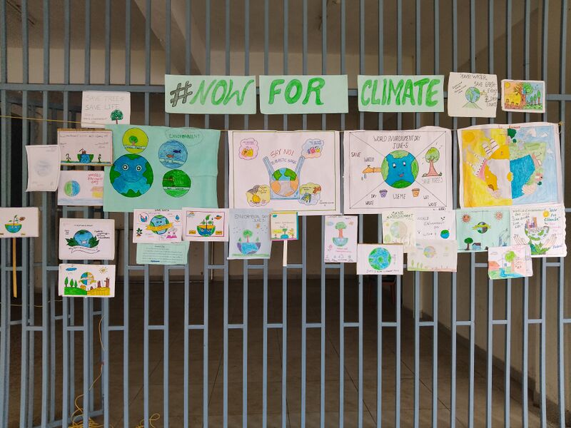 പ്രമാണം:32501 poster.jpg