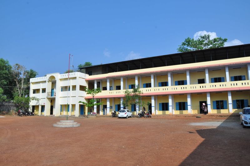 പ്രമാണം:41011 schoolB6.jpg