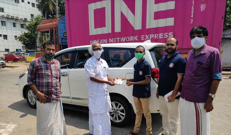 പ്രമാണം:48002-02 biriyani cmdrf.jpeg