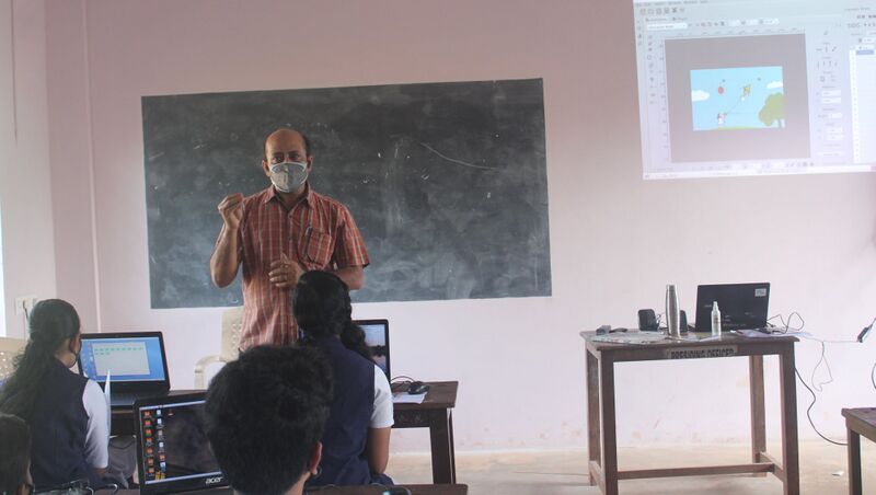 പ്രമാണം:LK unit camp 2022 9.jpg