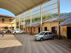 29051 school courtyard.jpg