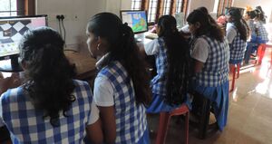 31076 computer lab 4.JPG