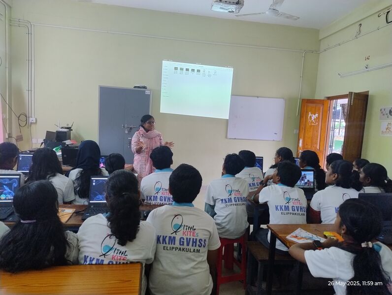 പ്രമാണം:36015 vacation camp2.jpg