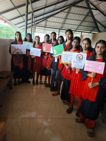 പ്രമാണം:38096 antidrugs day1.jpeg