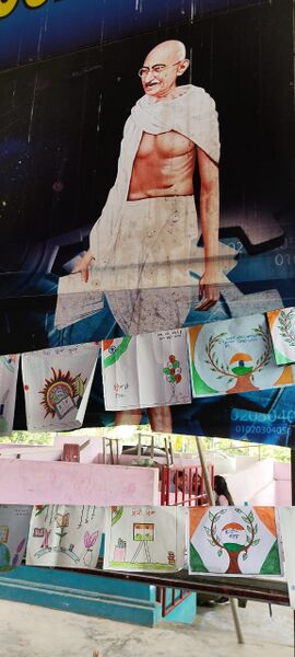 പ്രമാണം:42014 Hindi poster making.jpg