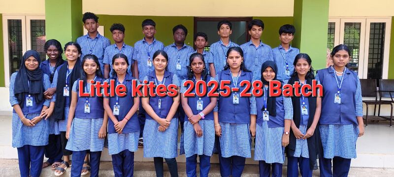 പ്രമാണം:Little kites 2025-28....jpg