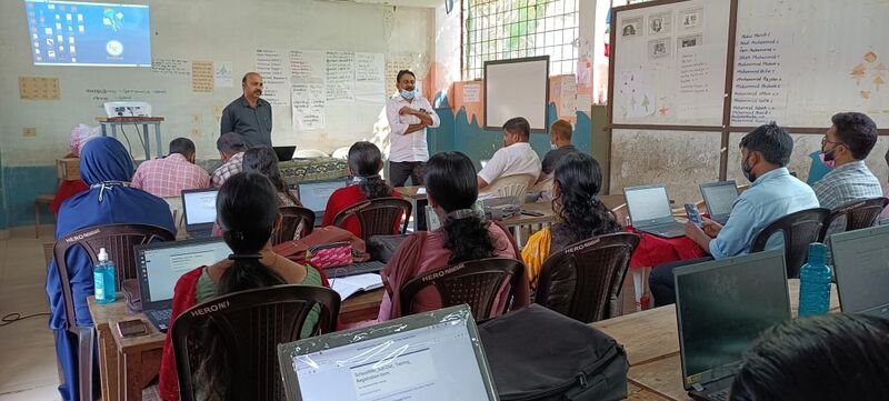 പ്രമാണം:Mlp 19411 02.jpeg