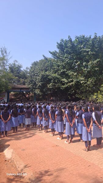 പ്രമാണം:School assembli.jpg