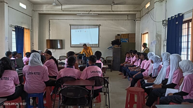 പ്രമാണം:14023 PRELIM CAMP6.jpg