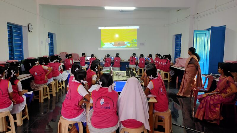 പ്രമാണം:21001 happy onam.jpg