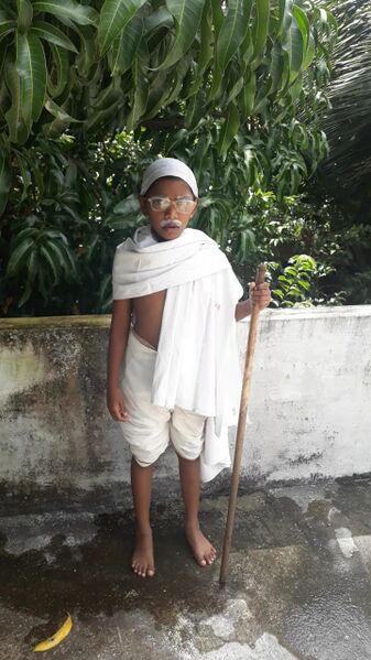 പ്രമാണം:21414-Mahatma Gandhi.jpg