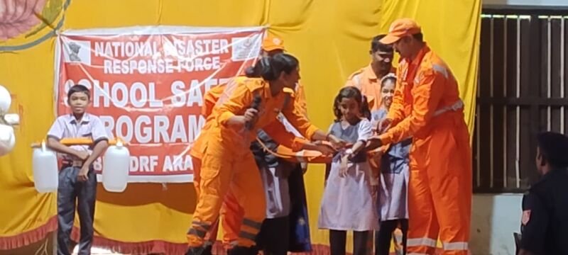 പ്രമാണം:37039-pmvhs peringara.jpg