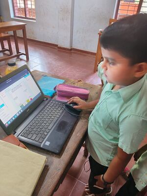 42651ecube english.jpg