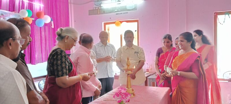 പ്രമാണം:43340 TVM REOPENING2.jpg