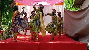 48230-keralappiravi chavittunadakam.jpg