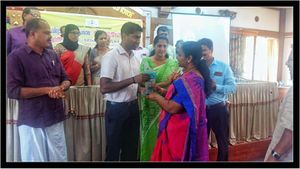 Mikav copy.jpgggg.jpg