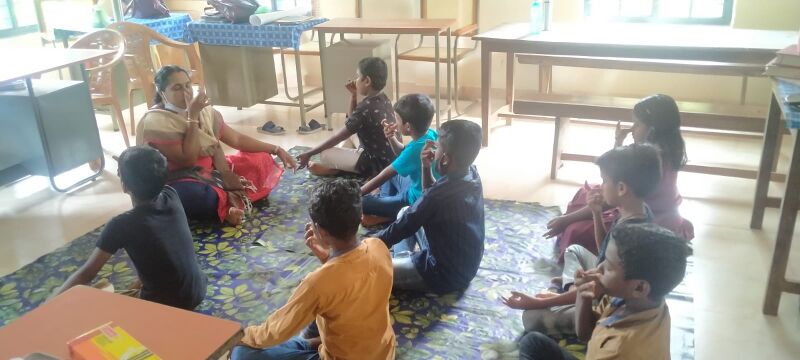 പ്രമാണം:Yogaday 5.jpeg