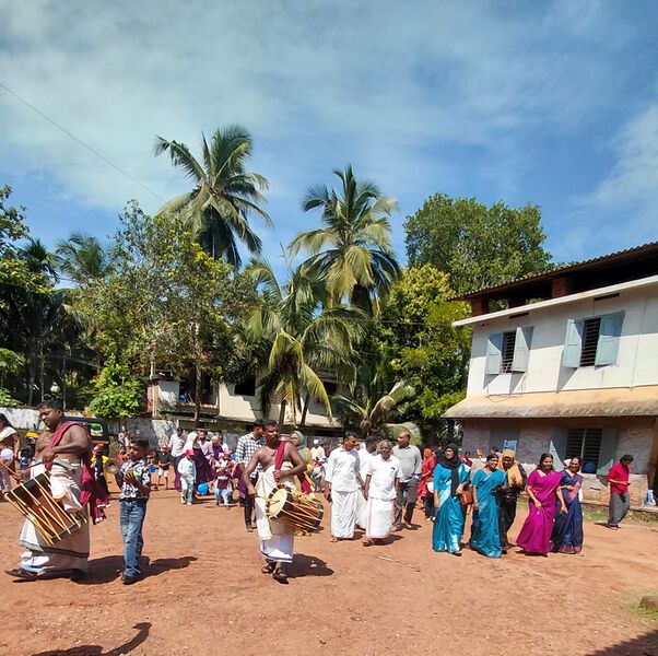 പ്രമാണം:17334-Pravesanolsavam 2026.jpg