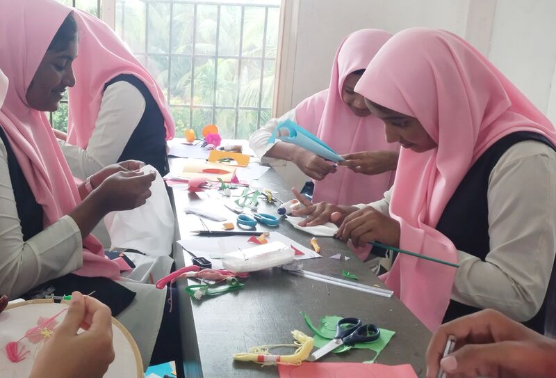 പ്രമാണം:19009-work experience fair 6.jpg