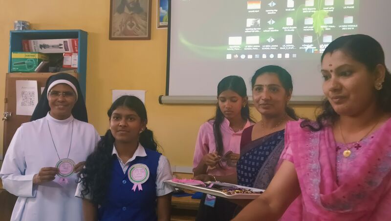 പ്രമാണം:29040-LK Freshers Day2025-5.jpg