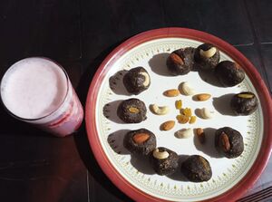 SNTD22-TSR-24673.Ragi ladu.jpg