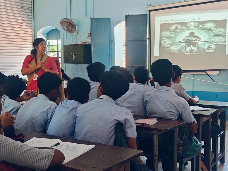 പ്രമാണം:23057 cybersecurity.jpg