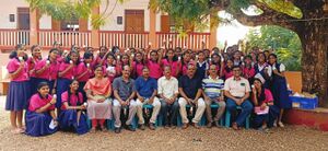 33055 ledBULBmaking.jpg