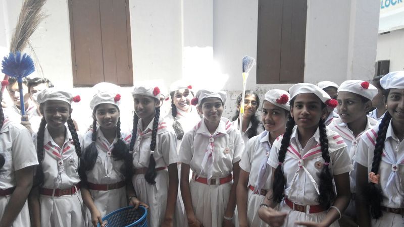 പ്രമാണം:38051 J R C.jpg