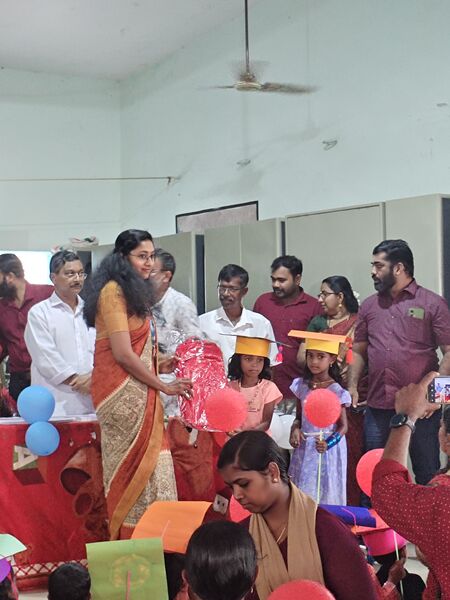 പ്രമാണം:42030-pv3.jpg