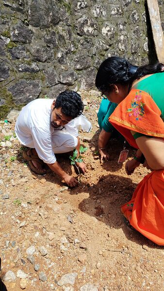 പ്രമാണം:42069 june 5 25 3.jpg