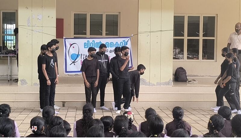 പ്രമാണം:44029 2395.jpg