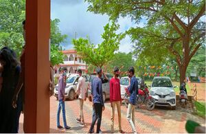 BS21 WYD 15003 4.jpg