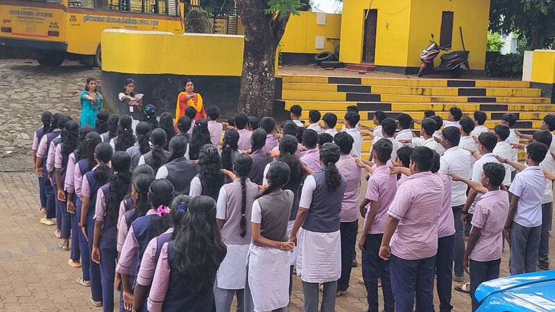 പ്രമാണം:Lk37041 pic 2.jpg