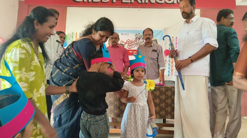 പ്രമാണം:13104 KNR PRAVESANOLSAVAM 9.jpg
